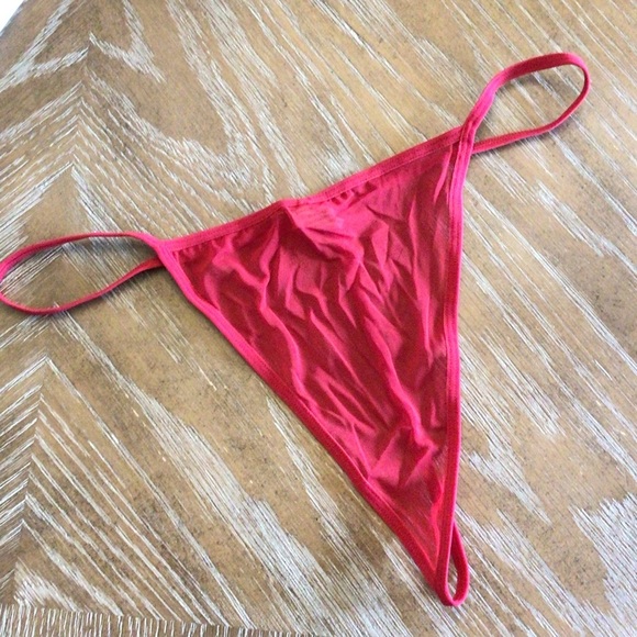 Womens Plus Size 2pc Sexy Red Keyhole Halter Neckline Nightie & Panty Set - Picture 9 of 13